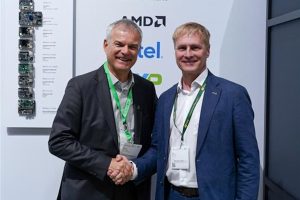News-TR002-Qt-Partnership_-1-300x200.jpg